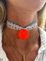Necklaceribbon azul + virgen fluor