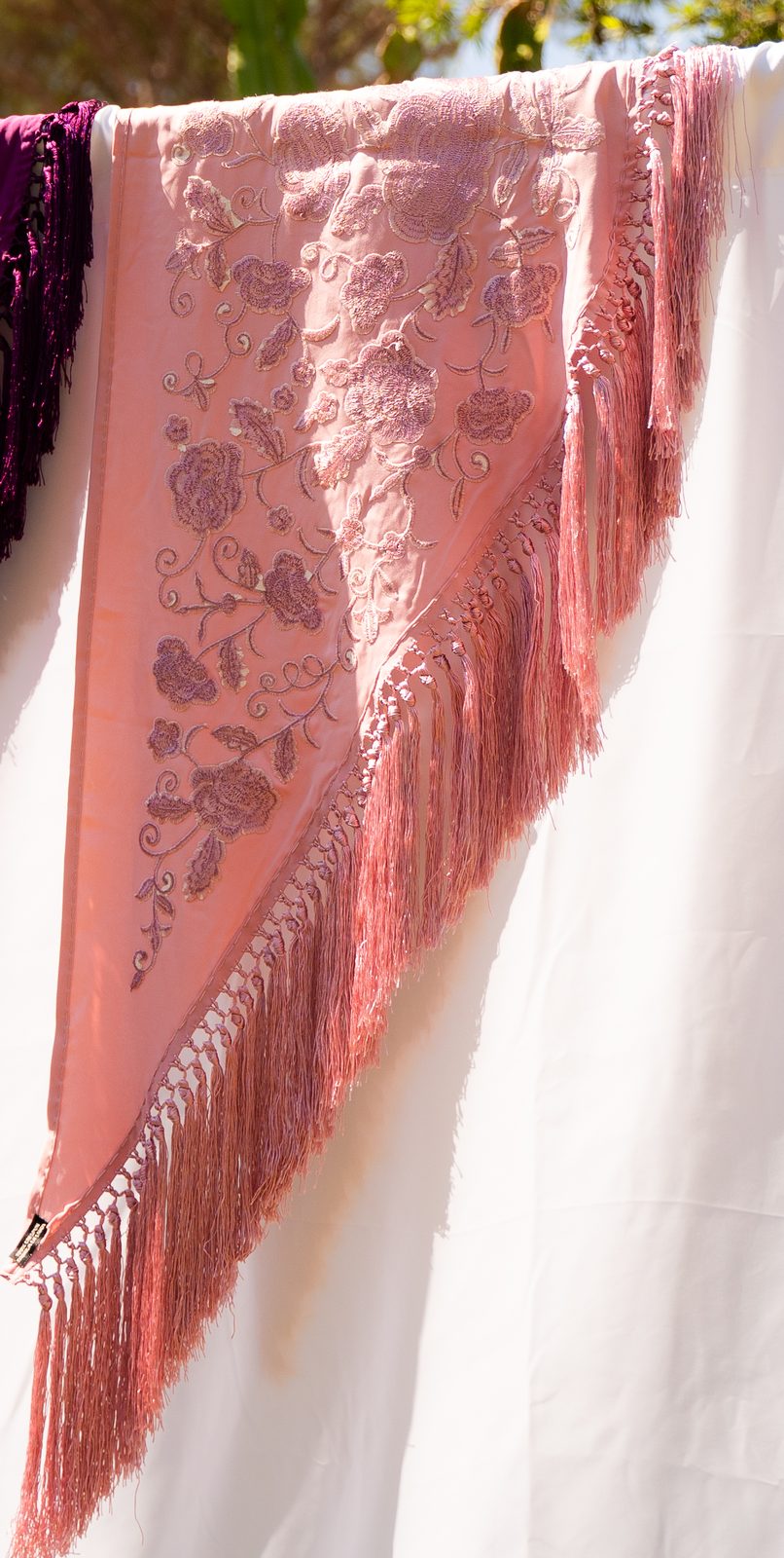 Mantón bordado Luisa